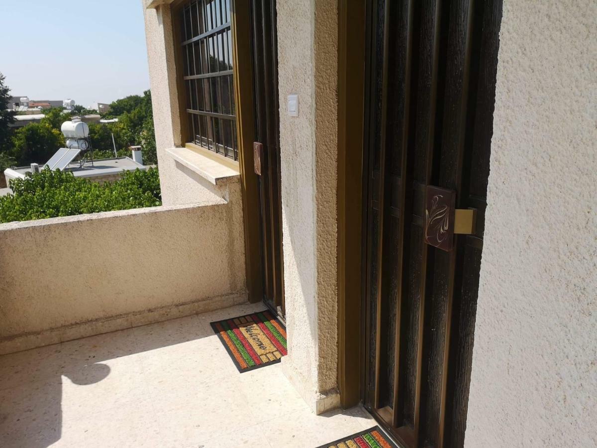 Christos Apartments Dhrousha Exterior photo
